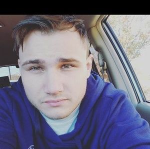 Meet your Posher, Cody